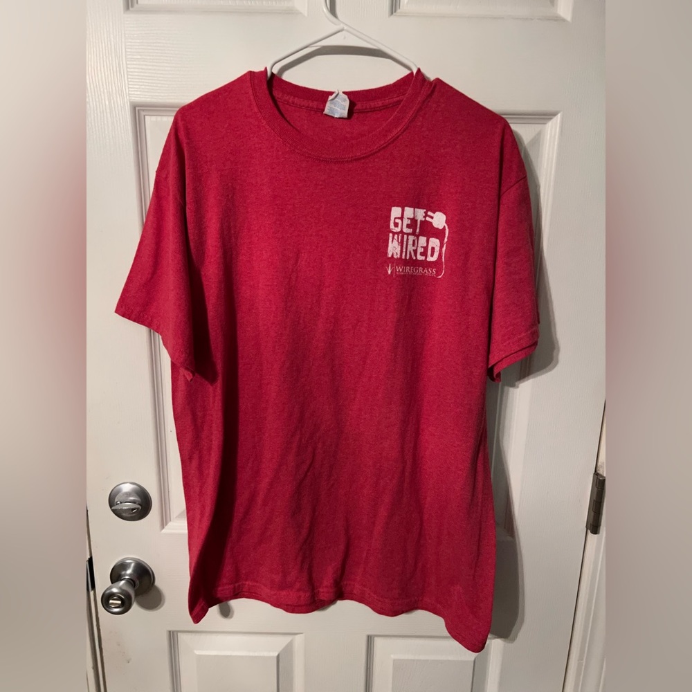Red wiregrass t shirt